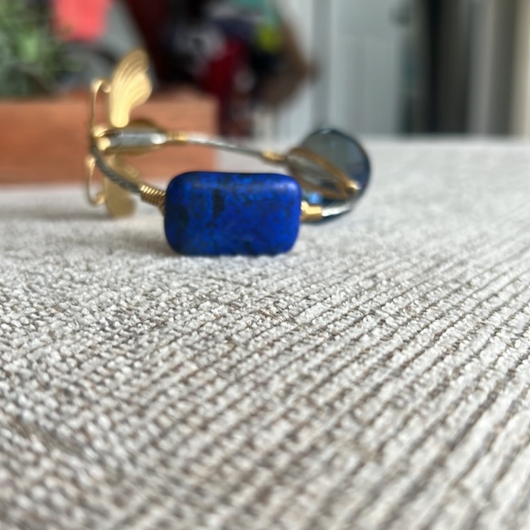 ‘Bee’ silver and gold tone bracelet with blue stone and blue glass - Picture 4 of 5